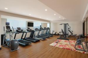 Fitness centrum a/nebo fitness zařízení v ubytování Vivanta Vijayawada, MG Road