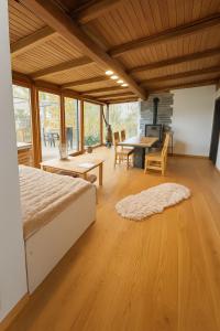 Istumisnurk majutusasutuses Chalet isolé avec jacuzzi et vue panoramique