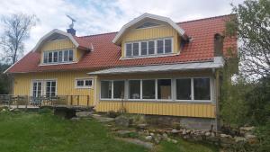 Το κτήριο όπου στεγάζεται  το διαμέρισμα