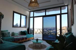 Istumisnurk majutusasutuses Agadir Funky Chill Guesthouse Surf, Horse, Music adventures