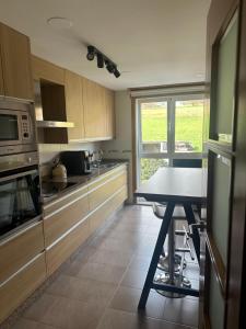 Kuchyň nebo kuchyňský kout v ubytování Pilgrim’s House