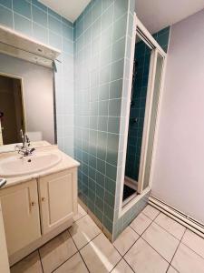 Ένα μπάνιο στο Le petit Joffre