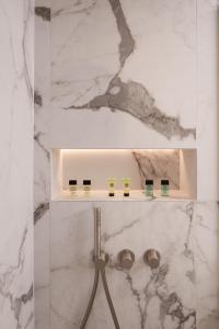 Ένα μπάνιο στο Central Park Hotel