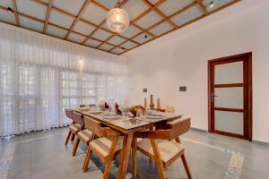 Gallery image of Breeze and Grains Resort 3-BHK Villa with Verandah & Outdoor Patio in Champakulam