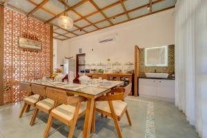 Gallery image of Breeze and Grains Resort 3-BHK Villa with Verandah & Outdoor Patio in Champakulam