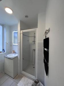 Ένα μπάνιο στο Le Petit Cocon de Pleyben +31 φωτογραφίες