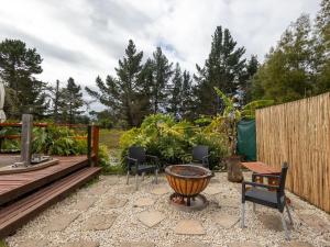 Κήπος έξω από το Five Elements Resort +2 φωτογραφίες