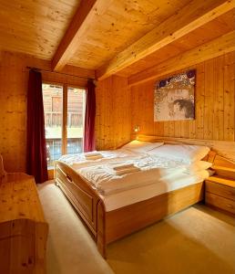 Ένα ή περισσότερα κρεβάτια σε δωμάτιο στο Bergdorf 7