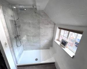 Koupelna v ubytování Entire 2 Bedroom Cottage in Whitby + 23 fotografií