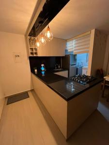 Η κουζίνα ή μικρή κουζίνα στο Home&Suites