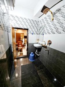 Φωτογραφία από το άλμπουμ του Black bird hotel and restaurant σε Jagdalpur