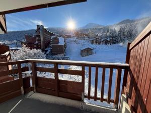 Nespecifikovaný výhled na hory nebo výhled na hory při pohledu z aparthotelu