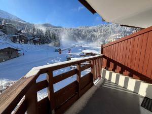 Résidence Christiana 307 Clés Blanches Courchevel v zimě