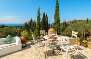 Naturlandskabet i nærheden af villaen