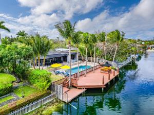 Природа в окрестностях дома для отпуска