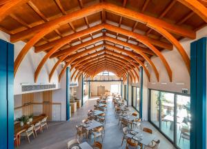 Εστιατόριο ή άλλο μέρος για φαγητό στο Heromylos Resort And Spa