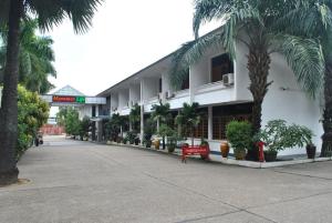 Bangunan di mana terletaknya hotel