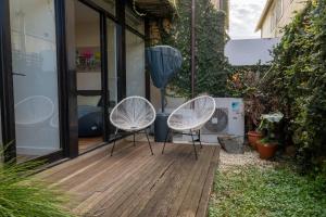 Κήπος έξω από το Luxury Bayside Townhouse Near Beach St Kilda