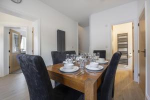 Un lugar para sentarse en Beautiful 3-Bed Home with Hot Tub in Ross-on-Wye