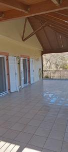 Φωτογραφία από το άλμπουμ του Μενελαϊς 