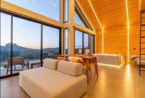 Γενική θέα στο βουνό ή θέα στο βουνό από  οργανωμένο κάμπινγκ +13 φωτογραφίες