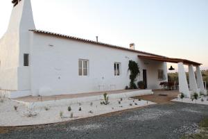 Tòa nhà nơi căn hộ tọa lạc