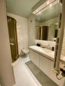 Et badeværelse på Centre ville de St Jean Cap Ferrat