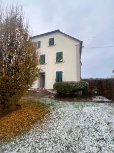 Το κτήριο όπου στεγάζεται  το διαμέρισμα