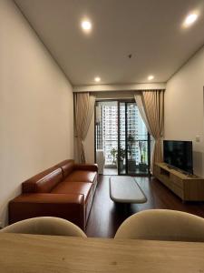 TV/trung tâm giải trí tại Sora House 10 - Vinhomes Ocean Park