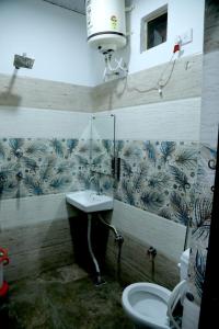 Ένα μπάνιο στο Jindal homestay