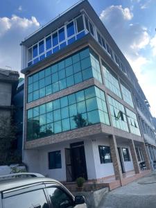 Clădirea în care este situat/ăcamera de închiriat