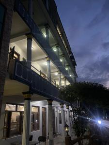 Clădirea în care este situat/ăcamera de închiriat