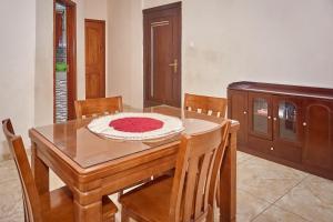 Φωτογραφία από το άλμπουμ του Felicia APPART στο Λομέ