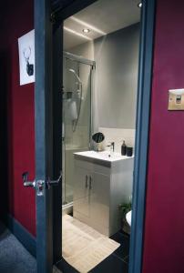 Et badeværelse på The Bolt Hole + 23 billeder