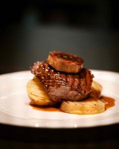 Đồ ăn tại/gần khách sạn