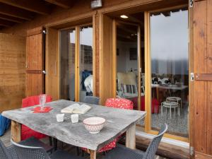 Φωτογραφία από το άλμπουμ του Apartment Racer's Retreat Apt-12 by Interhome στο Βένγκεν