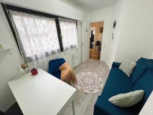 Гостиная зона в Chambre Sérénité - Vue Lac & 20 min Paris