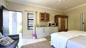 Η κουζίνα ή μικρή κουζίνα στο 7 Wilde Olyf Street