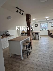 Ảnh trong thư viện ảnh của Kika apartmani-FREE PARKING- 7 km od centra ở Zagreb