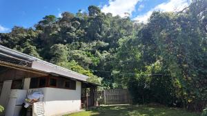 Fotografie z fotogalerie ubytování Rustic two bedroom house right by the Chirripo river v destinaci Rivas