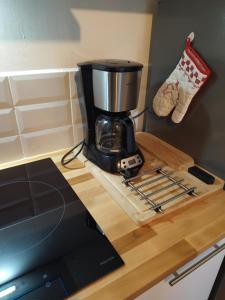 Η κουζίνα ή μικρή κουζίνα στο Campcardos +4 φωτογραφίες