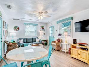 TV/trung tâm giải trí tại Surf Puppy