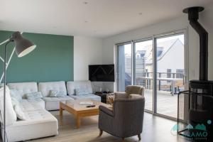 Posezení v ubytování 668 - Magnifique maison familiale vue mer, 12 voyageurs à deux pas du centre d'Erquy