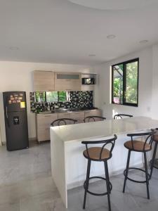 Η κουζίνα ή μικρή κουζίνα στο Melgar ANGEL 5