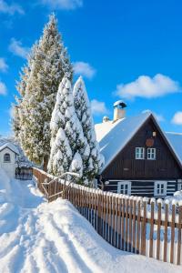 Roubenka u kapličky talvel