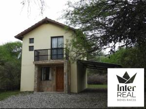 Tòa nhà nơi căn hộ tọa lạc