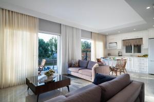 Kuchyň nebo kuchyňský kout v ubytování Villa Riva