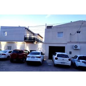 Tòa nhà nơi căn hộ tọa lạc