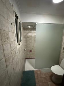 Ένα μπάνιο στο SEA VIEW AMATHUS LUXURY APT +12 φωτογραφίες