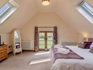 Postel nebo postele na pokoji v ubytování 3 Bed in Osmotherley G0048